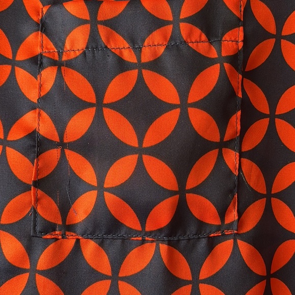 Forever 21 Geometric Short Sleeve Blouse - Picture 3 of 3